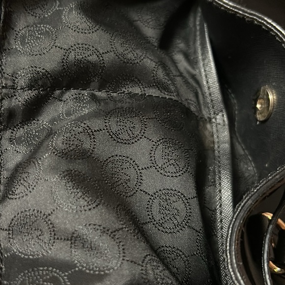 Michael Kors black shoulder purse - Picture 7 of 12